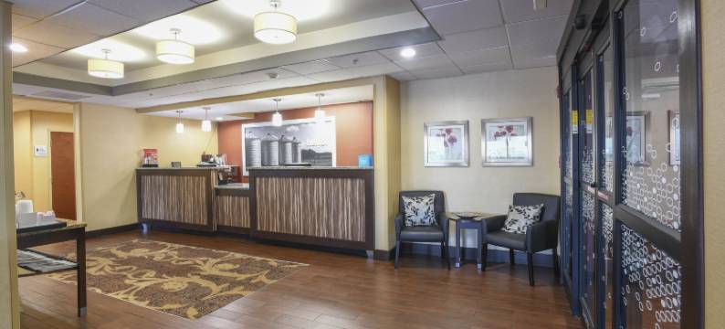 德赖里奇希尔顿欢朋酒店(Hampton Inn Dry Ridge)图片