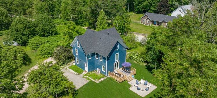 蓝莓之家-Sebago湖宽敞、家庭及宠物友好度假屋(The Blueberry House - Spacious, Family & Pet-Friendly Retreat near Sebago Lake)图片