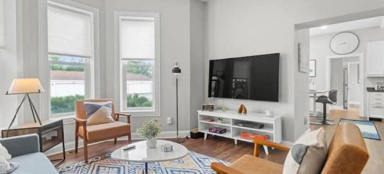 韦恩堡市中心焕然一新的度假屋!(Beautifully Refreshed Home Close to Downtown FW!)图片