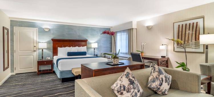 卡宾特里拉贝斯特韦斯特优质酒店(Best Western Plus Carpinteria Inn)图片