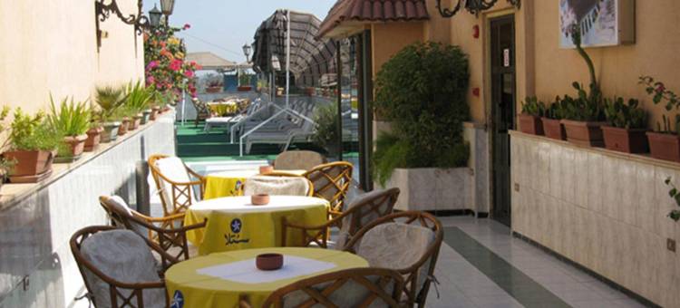 菲利普卢克索酒店(Philippe Luxor Hotel)图片