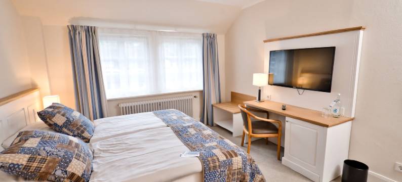 汉堡梅林伯格舒罗斯TOP VCH小房子酒店(Kleinhuis Hotel Mellingburger Schleuse)图片