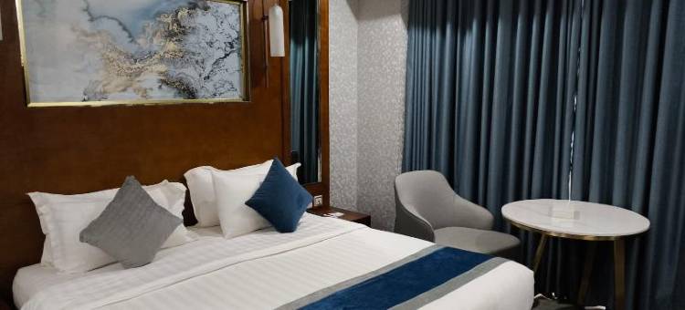 周日酒店王国塔楼原华威阿尔达巴布酒店(Sunday Hotel Kingdom Towers Formerly Warwick Al Dabab Hotel)图片