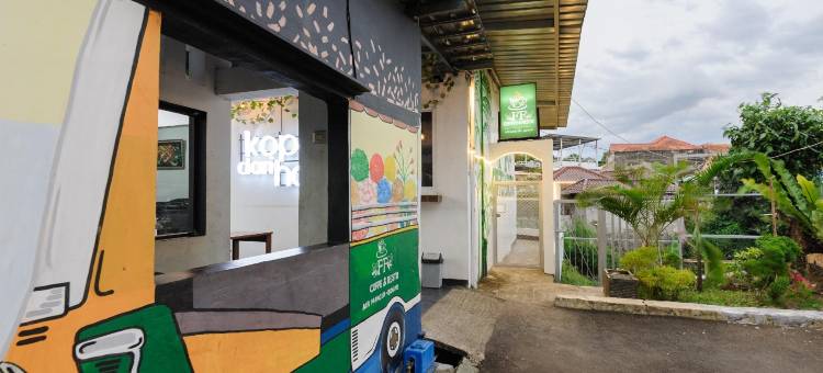 红多兹伊斯兰酒店-近茂物喷泉公园(RedDoorz Syariah Near Taman Air Mancur Bogor)图片