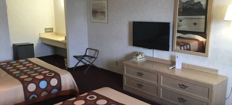 毕晓普速8酒店(Super 8 by Wyndham Bishop)图片