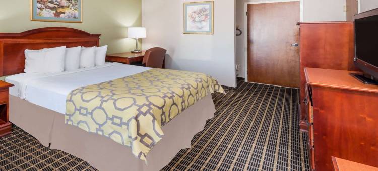 克拉克斯维尔东北呗盟套房酒店(Baymont by Wyndham Clarksville Northeast)图片