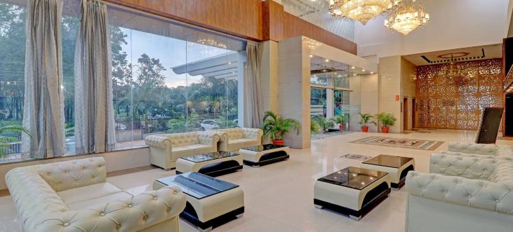 Treebo Premium Pearl Avenue 宴会厅和草坪(Treebo Premium Pearl Avenue Banquets and Lawn)图片