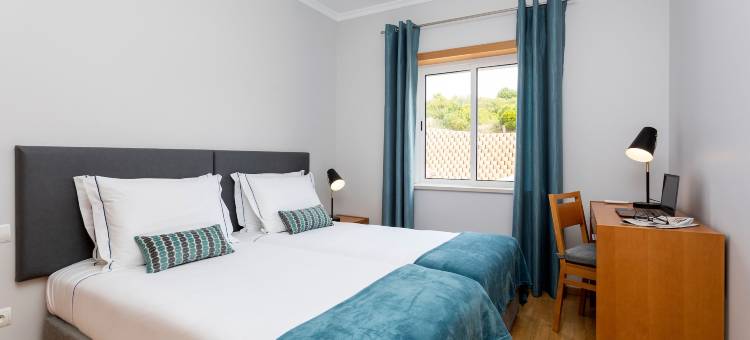 普拉希德村庄酒店(Placid Village)图片