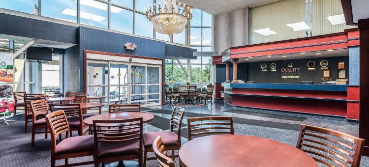 奥尔巴尼机场凯艺套房酒店(Quality Inn & Suites Albany Airport)图片