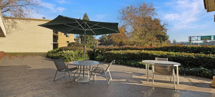 温德姆豪生-萨克拉门托市中心(Howard Johnson by Wyndham Sacramento Downtown)图片