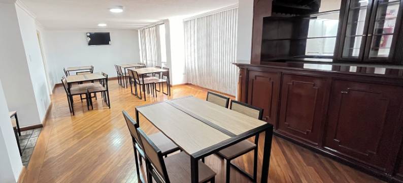 RYA中心酒店(Hotel RYA Center)图片