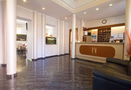 Hotel AdrianoHotel Overview