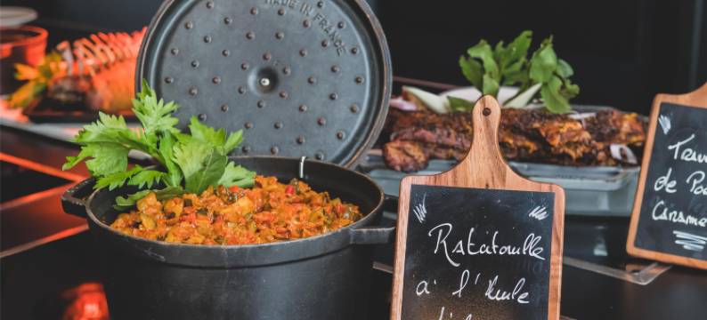 康铂尼蓬图瓦兹酒店(Hotel Campanile Nature - Cergy Pontoise)图片