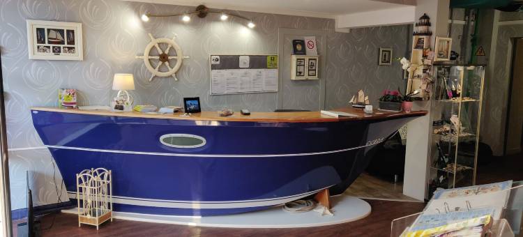 布鲁特罗吉思酒店(Logis Hôtel les Bleuets)图片