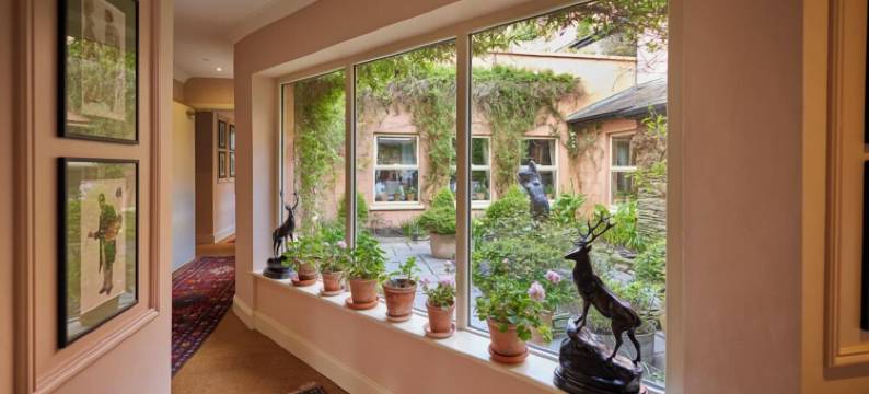 佩里维尔楼酒店(Perryville House)图片