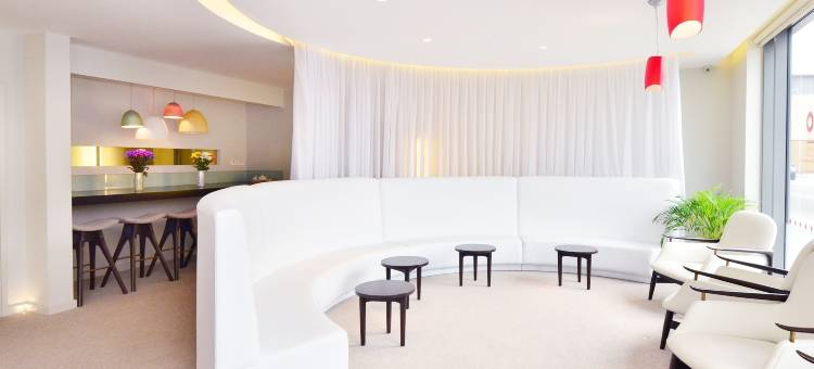 阿西莫公园酒店(Axiom Park Hotel)图片