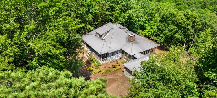 Gated Oasis with Breathtaking Views - Charming Canyon Hideaway图片