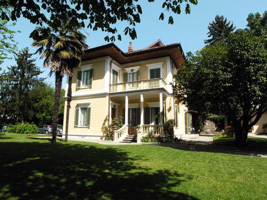 达兹格里奥别墅酒店