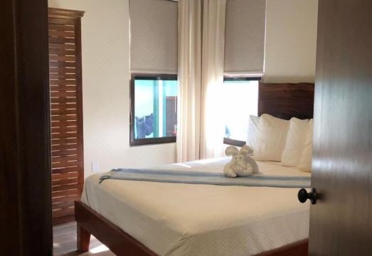 Captain Jaks Hotel Overview