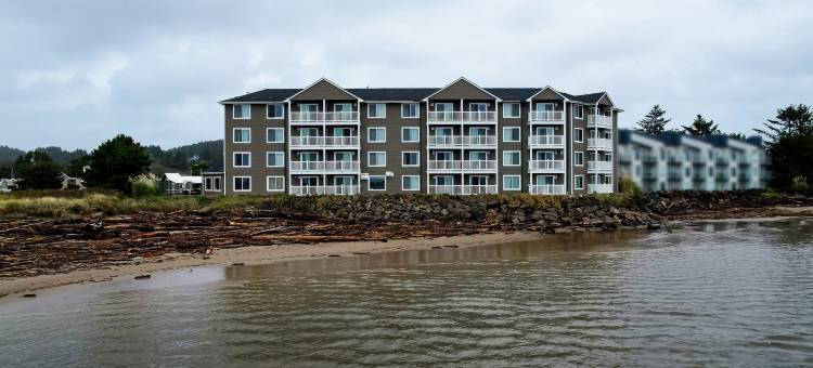 OYO林肯城西莱茨湾海滨酒店(Siletz Bay Beachfront Hotel by OYO Lincoln City)图片