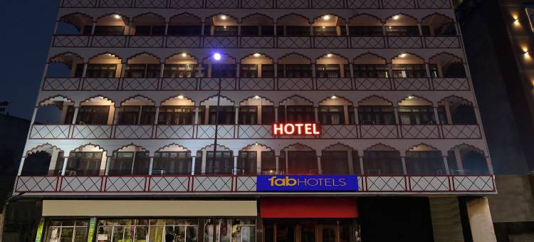 Fabhotel 贾伊曼加尔宫(FabHotel Jai Mangal Palace - Sindhi Camp Bus Stand, Jaipur Railway Station,Sindhicamp Metro Station)图片
