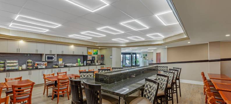 品质套房酒店(Quality Inn & Suites)图片