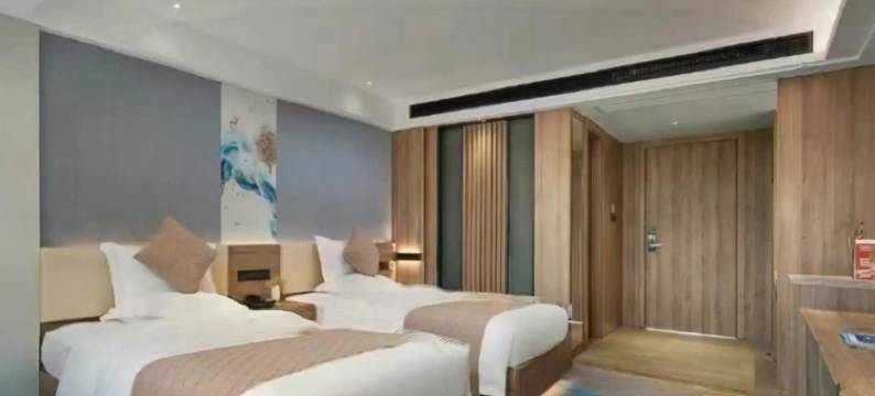 鸿雁酒店(平南县中心购物广场店)图片