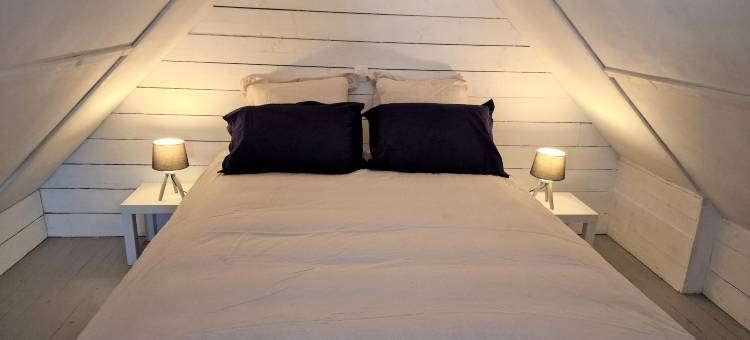 Holiday Home in Locquirec near Sandy Beaches图片