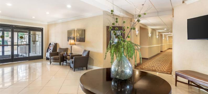 弗多斯塔贝斯特韦斯特优质套房酒店(Best Western Plus Valdosta Hotel  Suites)图片