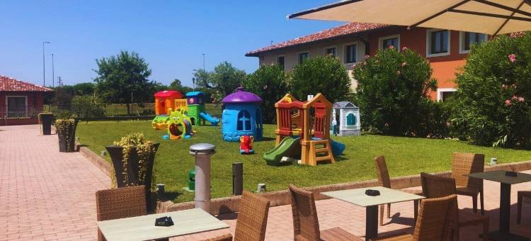 拉齐塞 TH 酒店 - 帕奇戴加尔达酒店(TH Lazise - Hotel Parchi Del Garda)图片