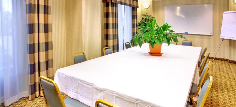 智选假日套房酒店翠华 by IHG(Holiday Inn Express & Suites Greenwood by IHG)图片