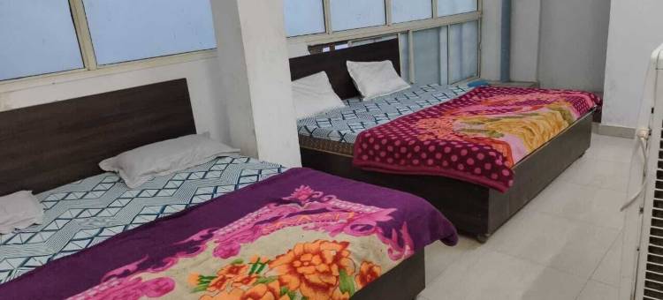 特里什拉旅馆与膳宿公寓(Hotel Trishla Inn Lodging & Boarding)图片