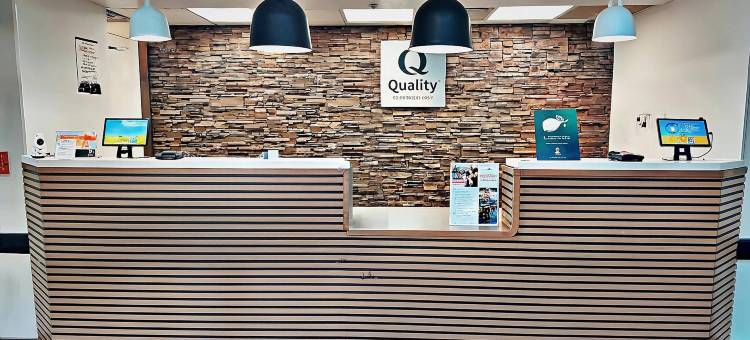 品质酒店布鲁尔顿 - 锡拉丘兹奥奈达湖地区(Quality Inn Brewerton - Syracuse Oneida Lake Area)图片