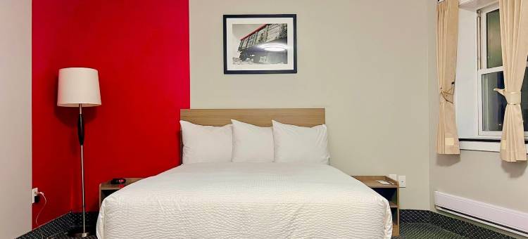 温德姆华美达柯克兰湖(Ramada by Wyndham Kirkland Lake)图片