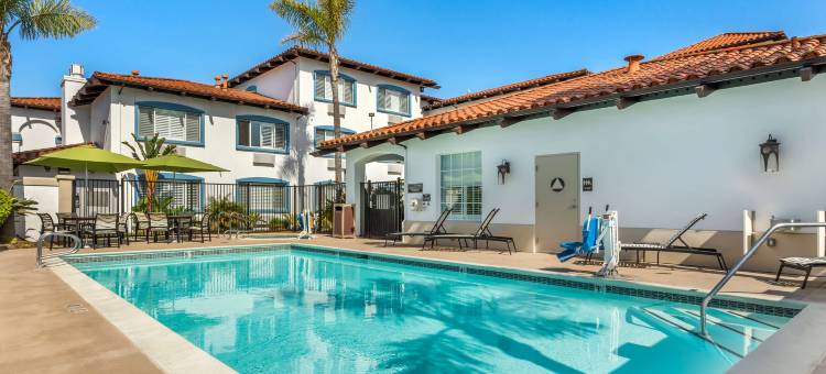 开普拓拉阿贝斯特韦斯特优质套房酒店(Best Western Plus Capitola by-The-Sea Inn  Suites)图片