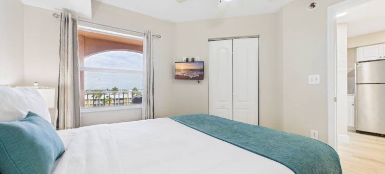 Surf Beach Treasure Island Resort = 冲浪海滩珍宝岛度假村(Surf Beach Treasure Island Resort)图片