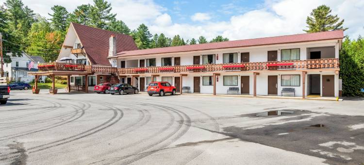 普莱西德湖南罗德威酒店(Rodeway Inn)图片