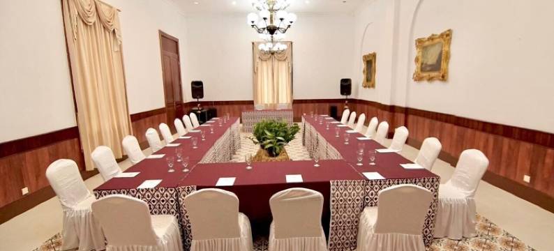 沃诺索博科莱斯纳酒店(Kresna Hotel Wonosobo)图片