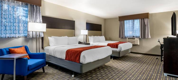 蒂加德-近华盛顿广场舒适套房酒店(Comfort Inn & Suites Tigard Near Washington Square)图片