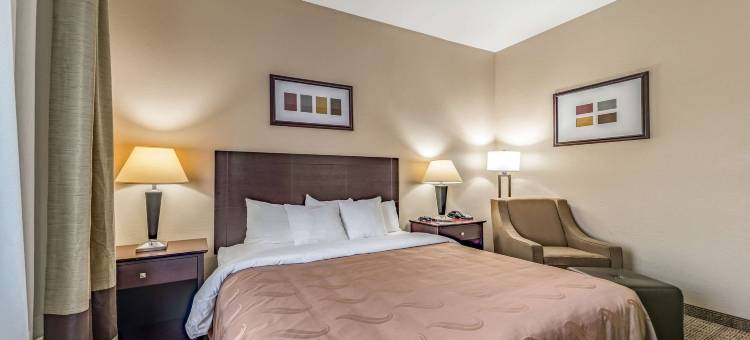 达拉斯西普莱诺凯艺酒店(Quality Inn West Plano - Dallas)图片