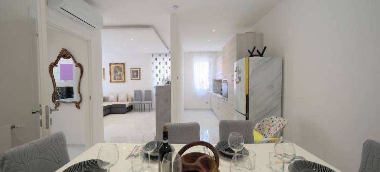 现代拉芭萝度假屋(Real Modern Rapallo Retreat)图片