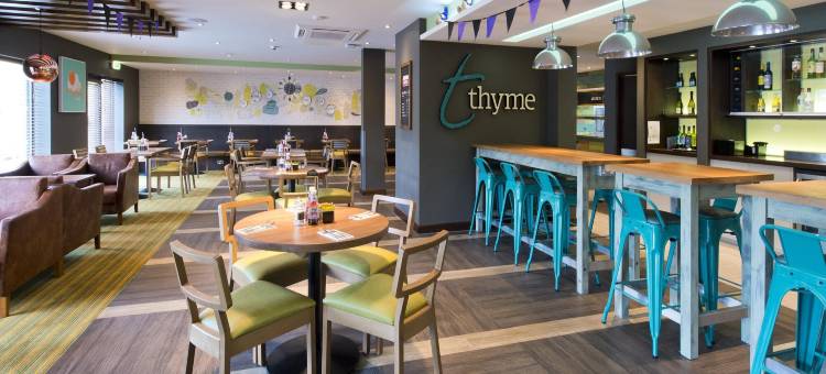 韦德布里奇普瑞米尔酒店(Premier Inn Wadebridge)图片