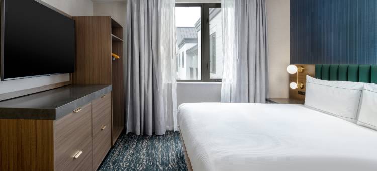 芒特劳雷尔希尔顿逸林酒店(DoubleTree Suites by Hilton Mt. Laurel)图片