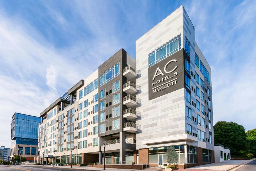 AC萬豪酒店，位於羅利市中心