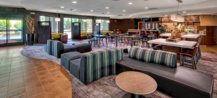孟菲斯南海文万怡酒店(Courtyard Memphis Southaven)图片