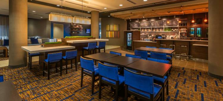里诺市中心/河滨万怡酒店(Courtyard Reno Downtown/Riverfront)图片