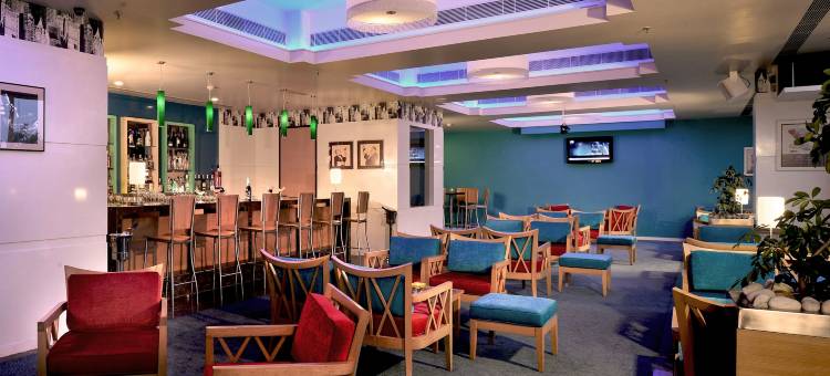 昌迪格赫穆特酒店(Sarovar Hometel Chandigarh)图片