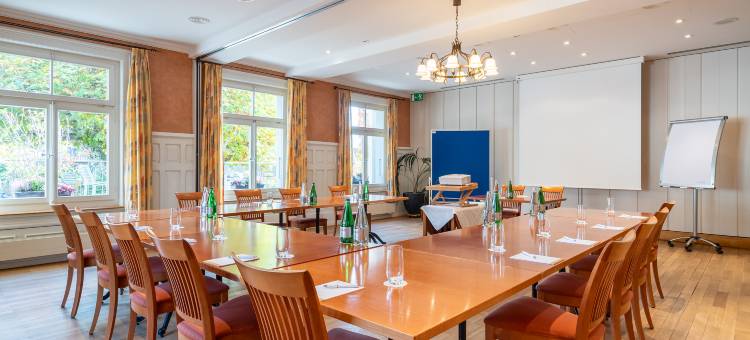 施翁布尔餐厅酒店(Schönbühl Hotel & Restaurant Lake Thun)图片