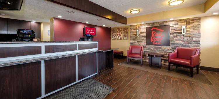 兰辛东密歇根州立大学红顶酒店(Red Roof Inn Lansing East - MSU)图片
