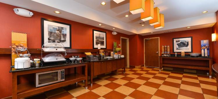 约克维尔欢朋酒店(Hampton Inn Yorkville)图片
